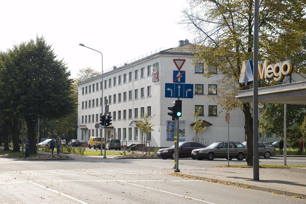 Hotel Dzintarjura Ventspils Exterior foto